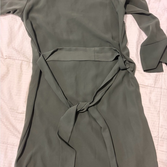 H&M Sage Green Dress - Picture 2 of 4